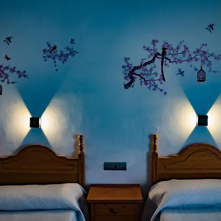 Cache Guest house Baza